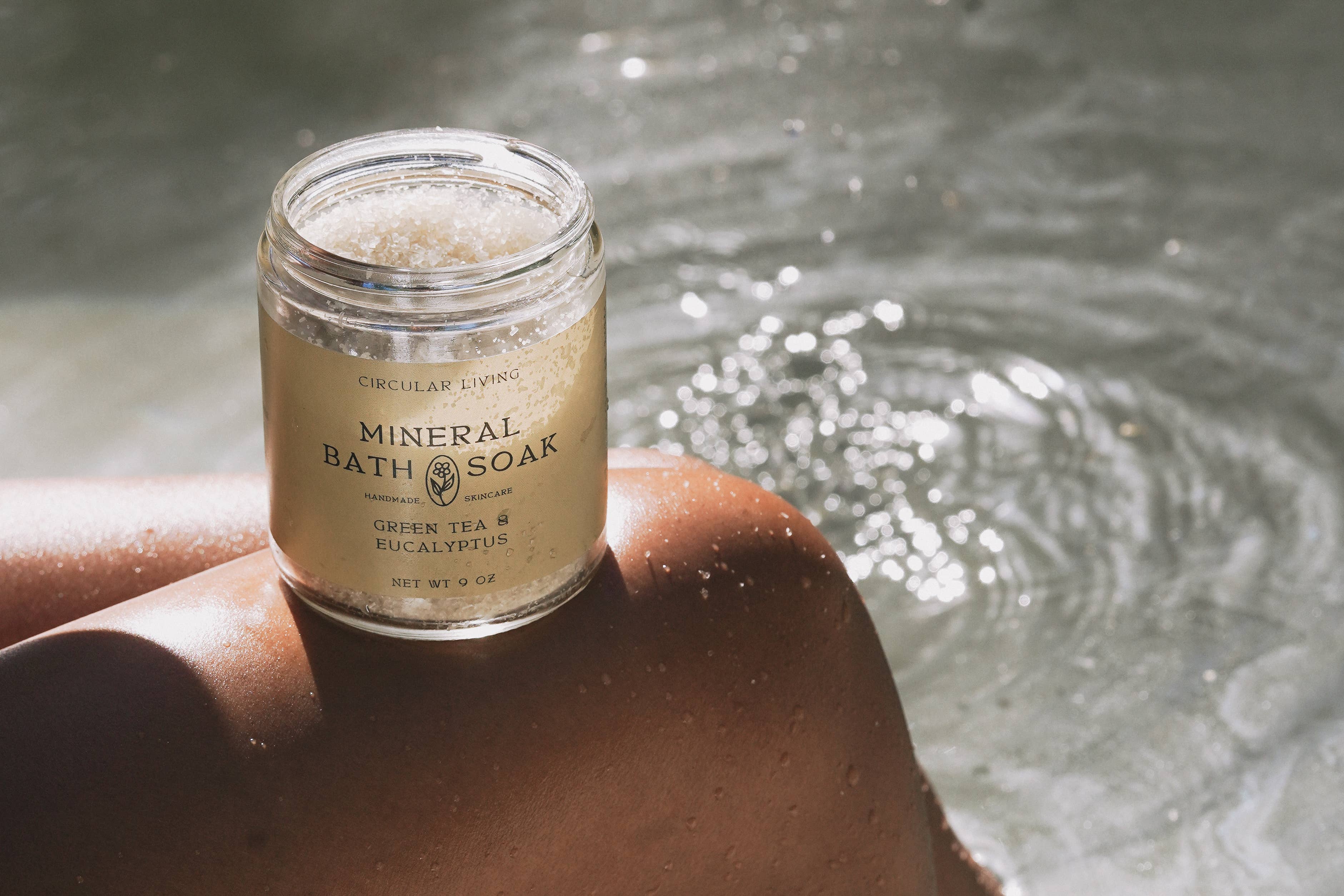 Circular Living - Mineral Bath Soak, Vetiver & Bergamot