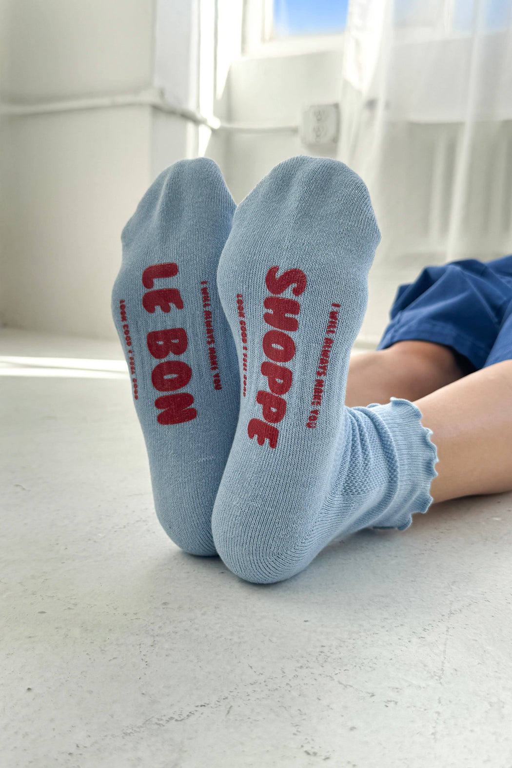 Le Bon Shoppe :: Ruffled Hugger Crew Socks