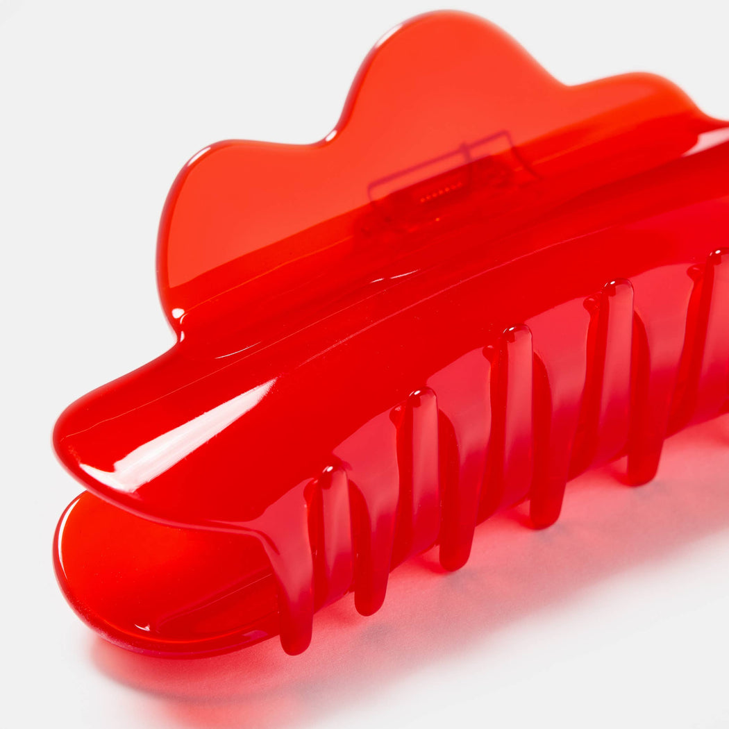 CHUNKS ::  Nimbus Claw in Candy Red