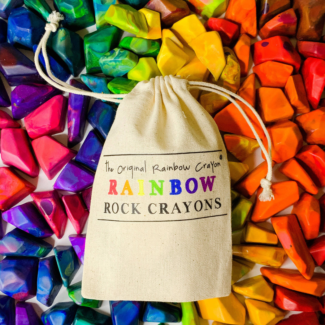 Art 2 the Extreme :: Rainbow Rock Crayon Bag of 15