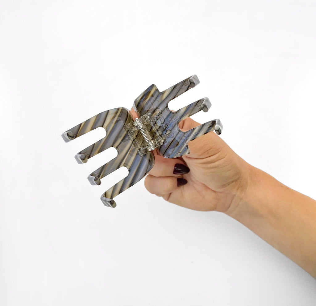 CHUNKS :: Ursa Claw in Shadow