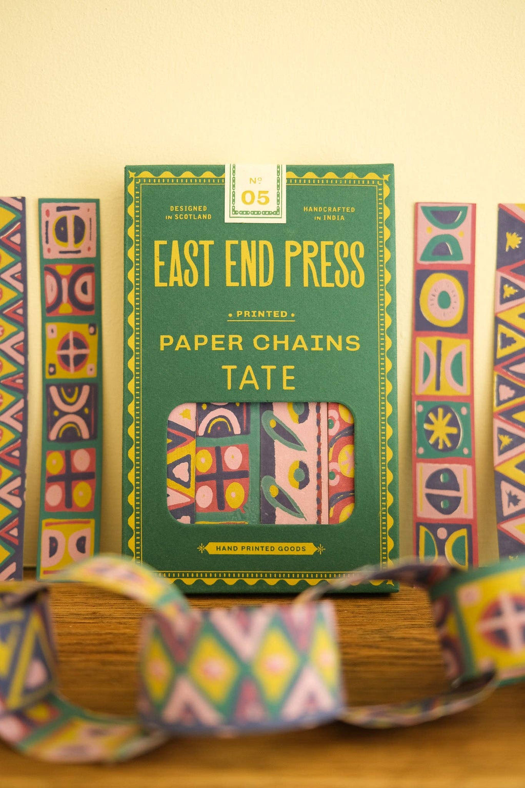 East End Press :: Bloomsbury Paper Chain Kit