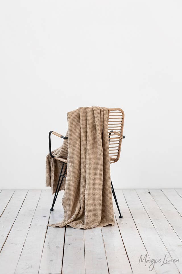 MagicLinen :: Linen waffle throw blanket in various colours