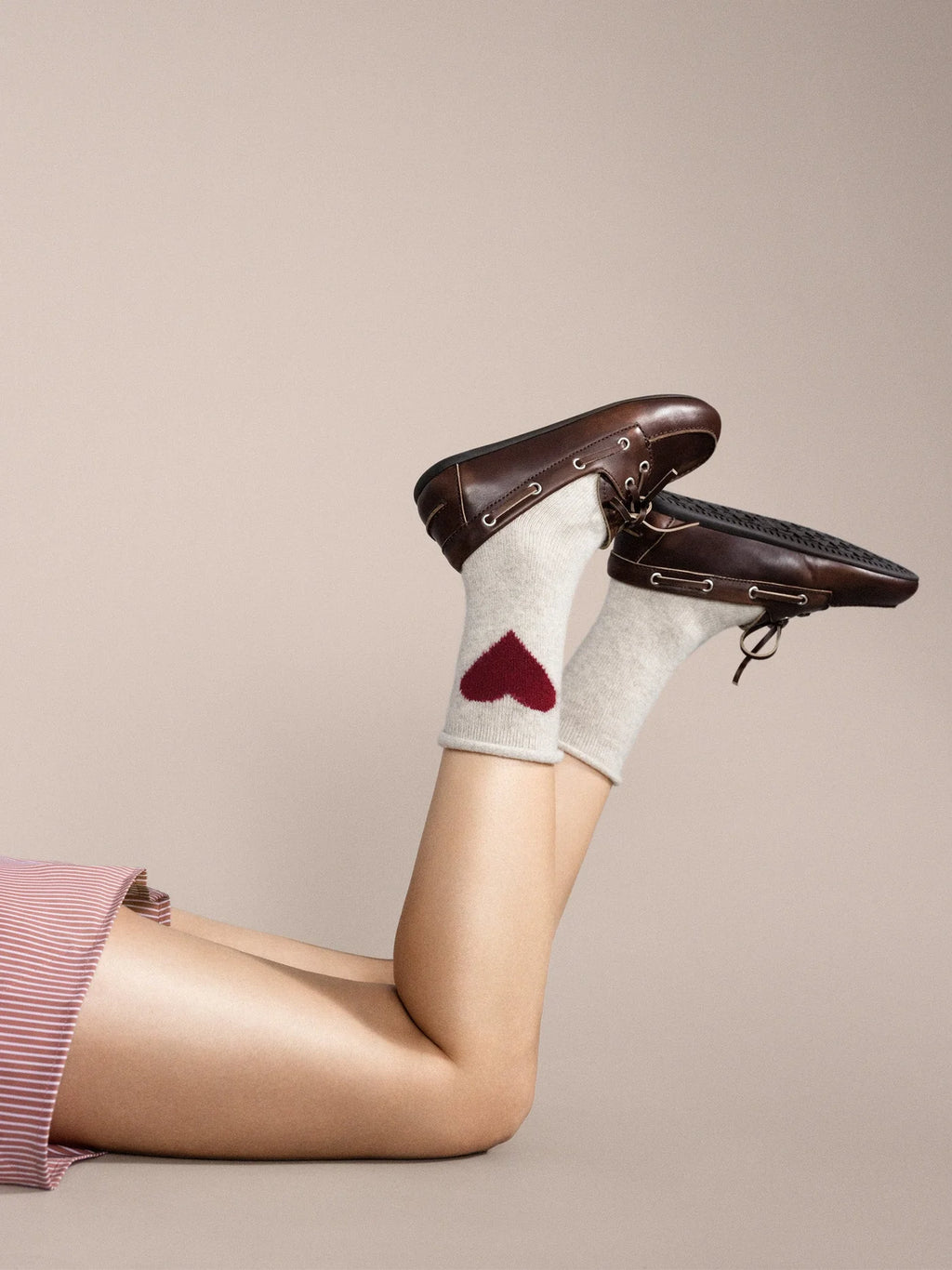 Hansel from Basel :: Love Cashmere Crew, Beige