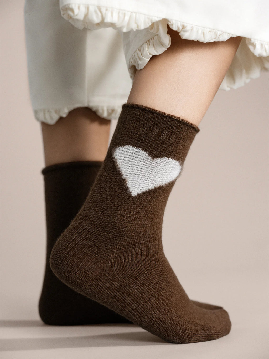 Hansel from Basel :: Love Cashmere Crew, Brown