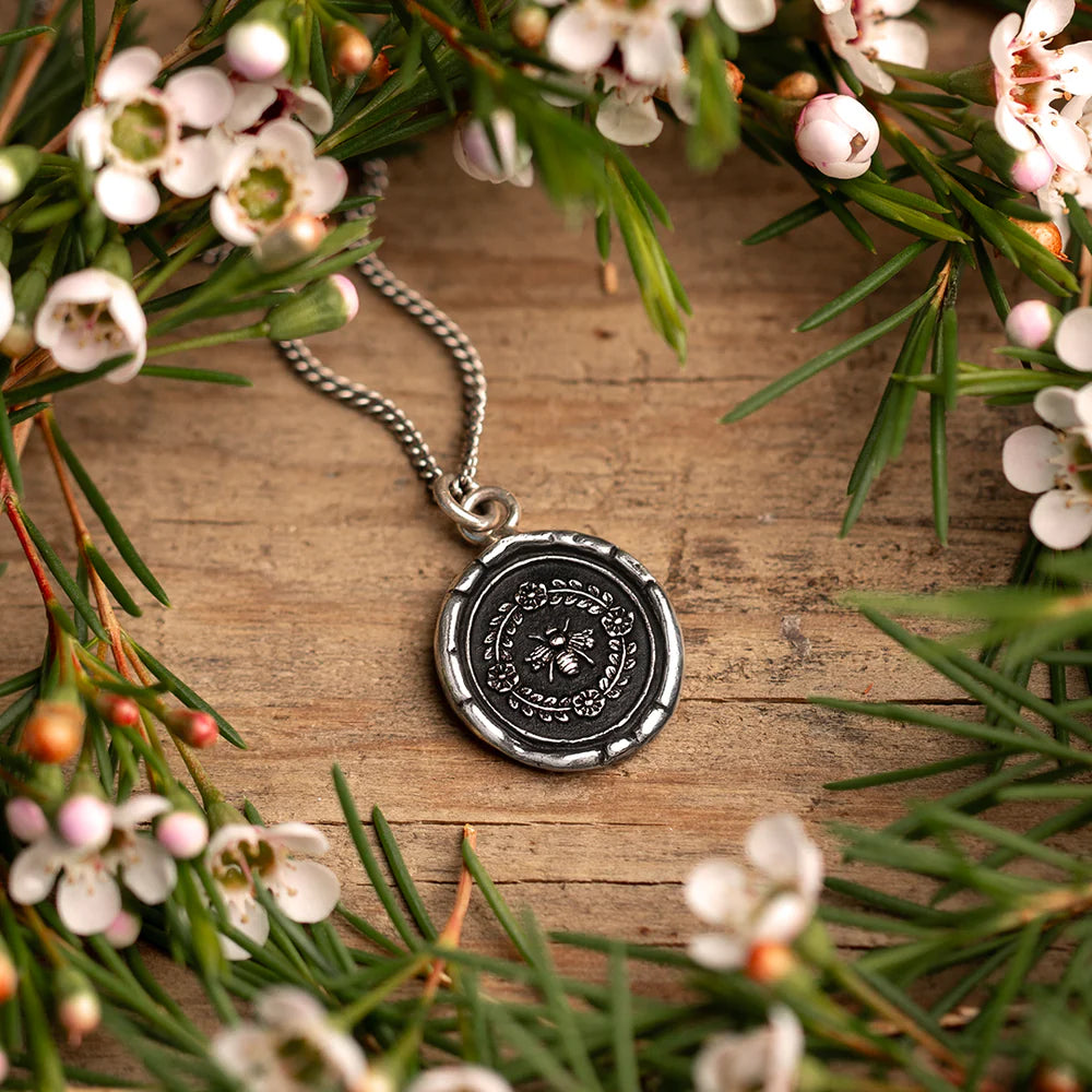 Pyrrha :: Honeybee Silver Necklace 18"
