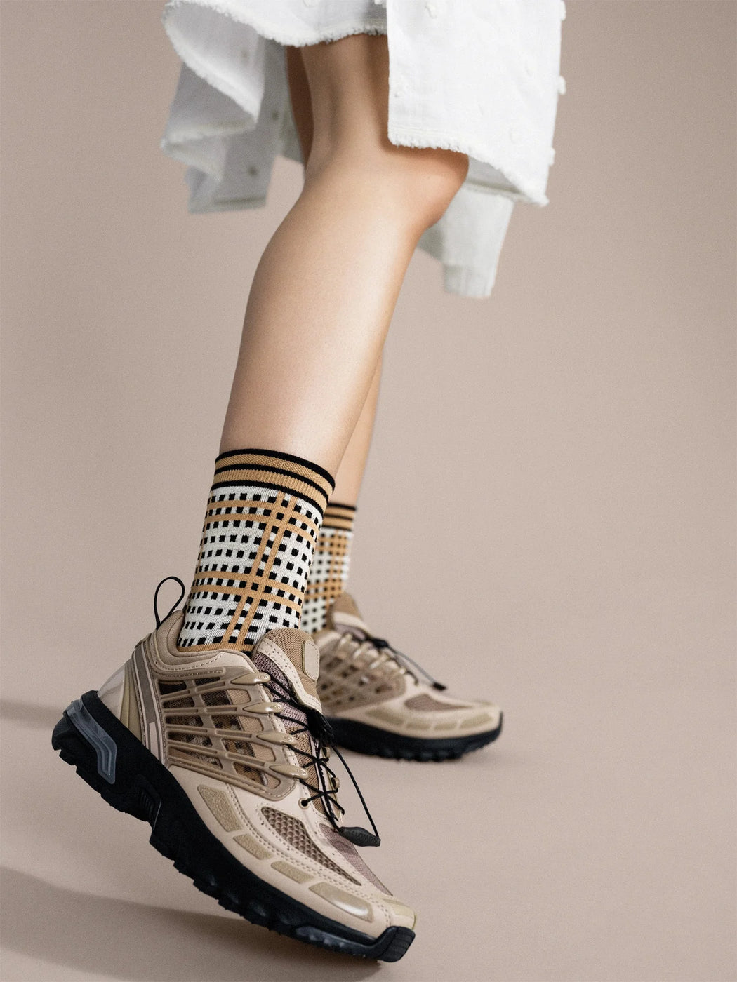 Hansel from Basel :: Mad for Plaid Crew Sock