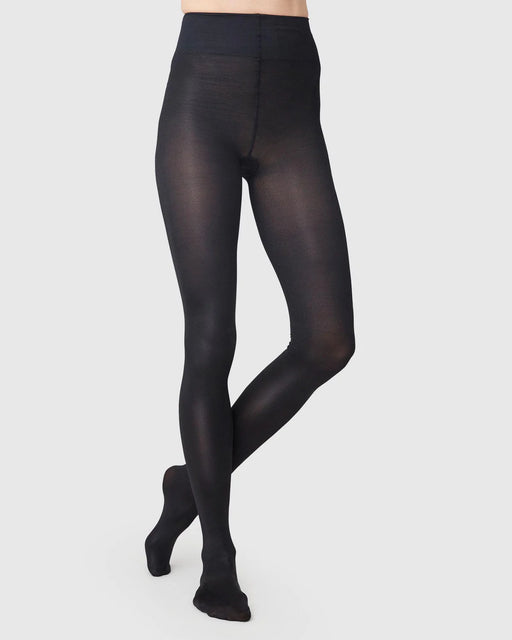 Swedish Stockings :: Sanna Glossy Tights