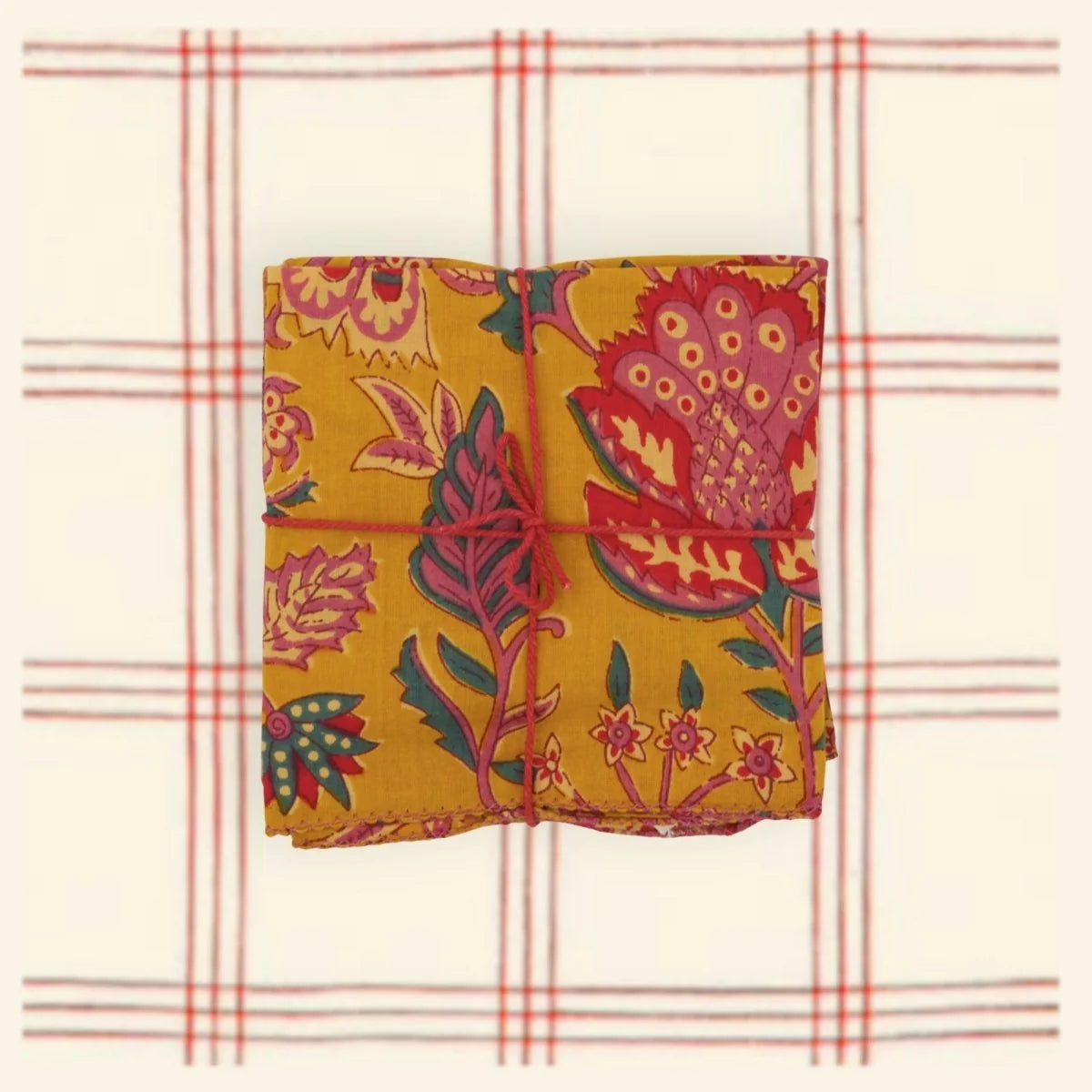 Suzette :: Napkins Dandelion Gold, Set of 4