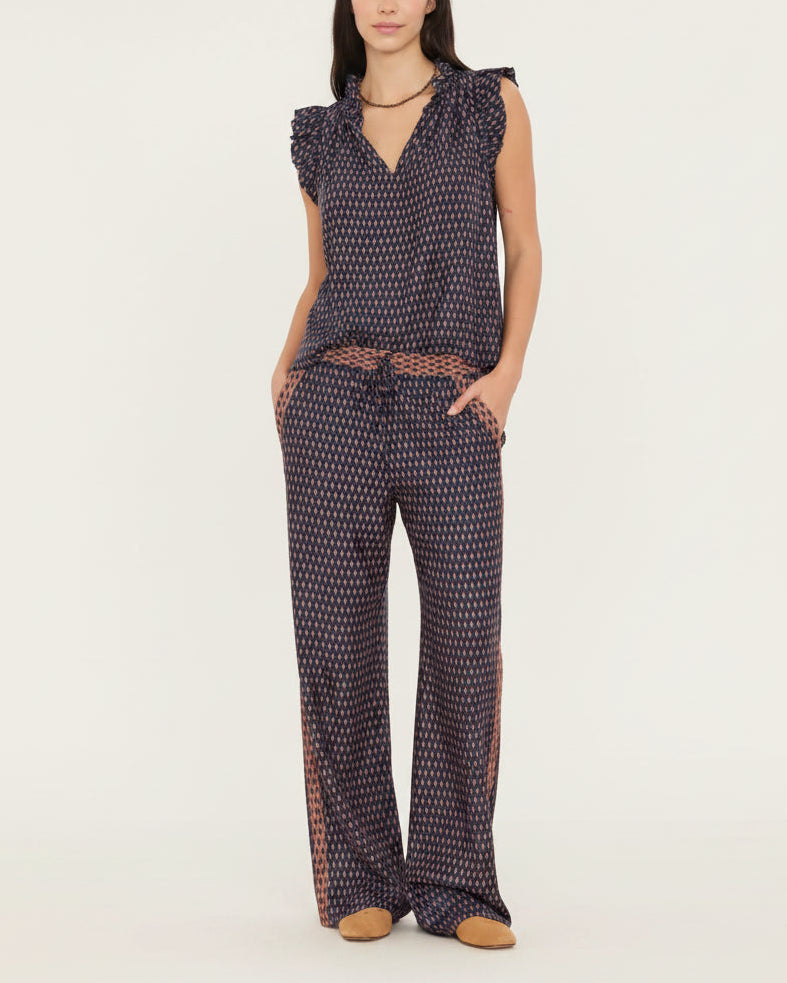 Xirena :: Vaughn Pant, Navy Diamond