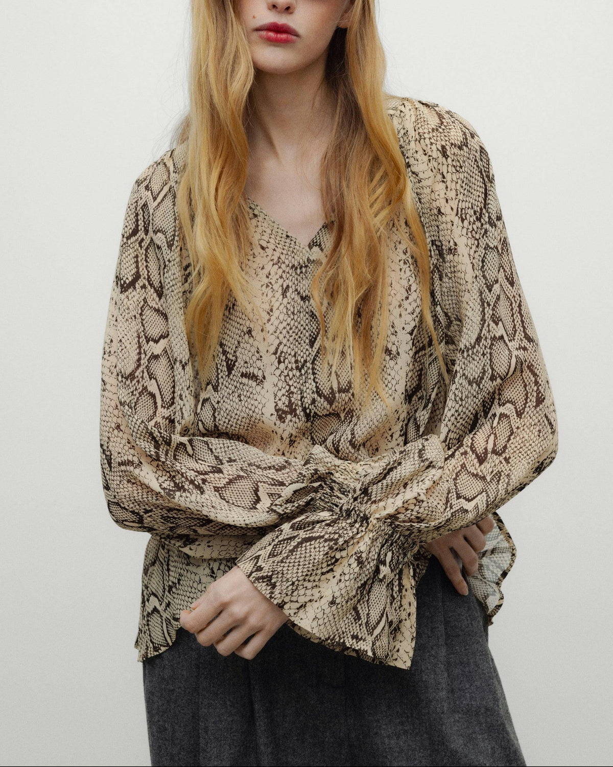 The New Society :: Isley Blouse, Snake