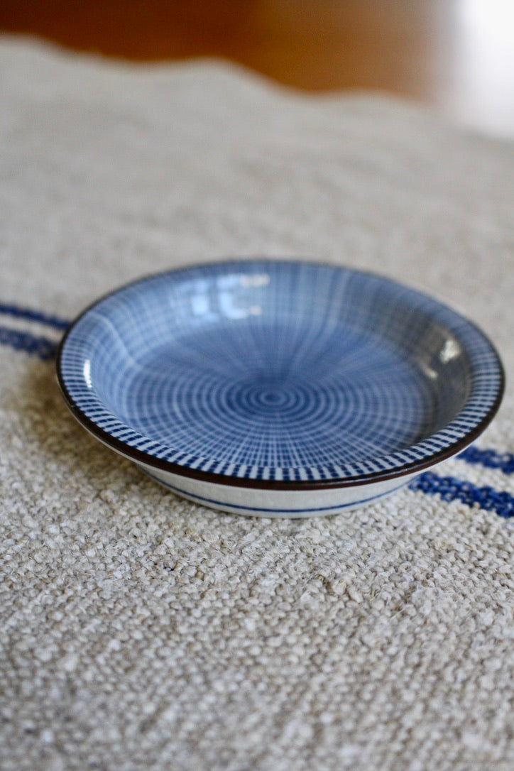 Miya :: Blue Tokusa Dish