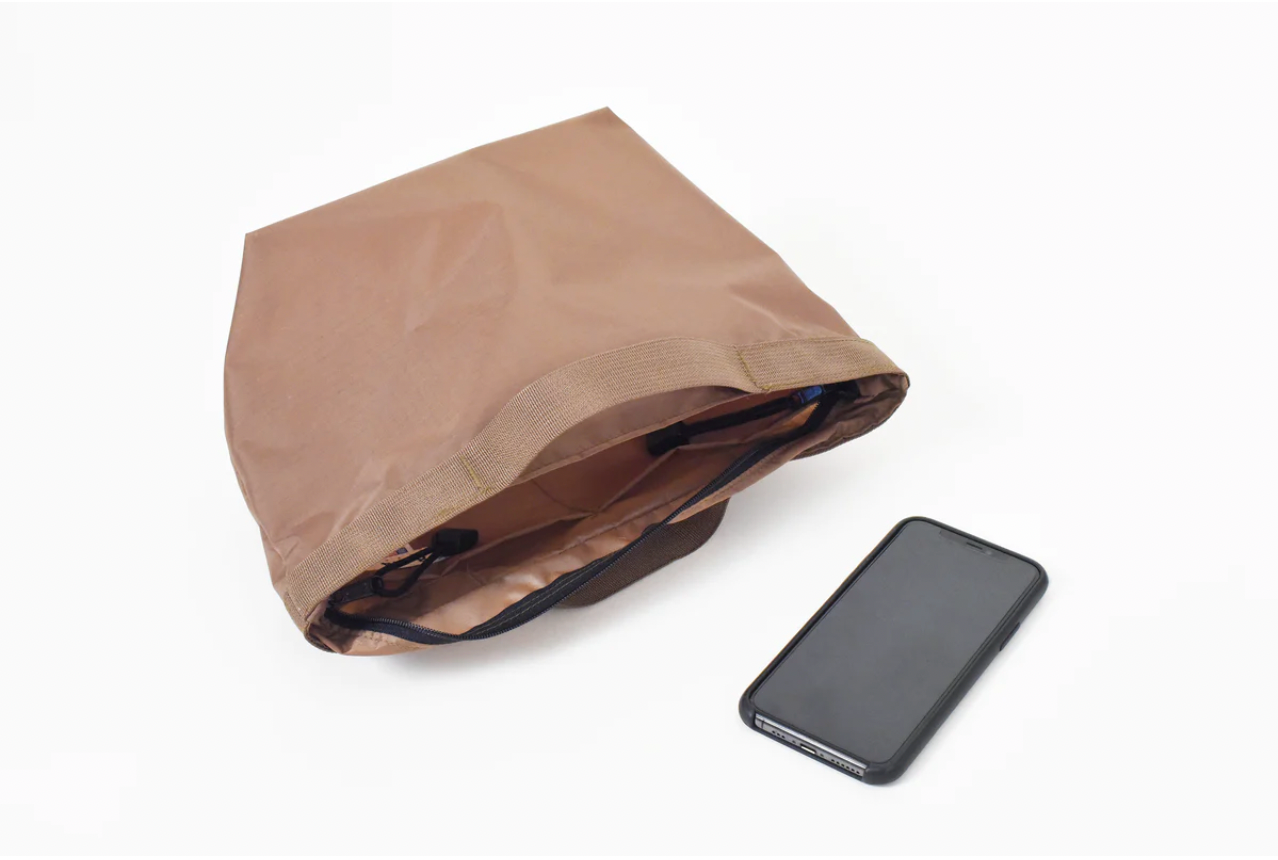 8.6.4 :: Pouch, Large Ripstop