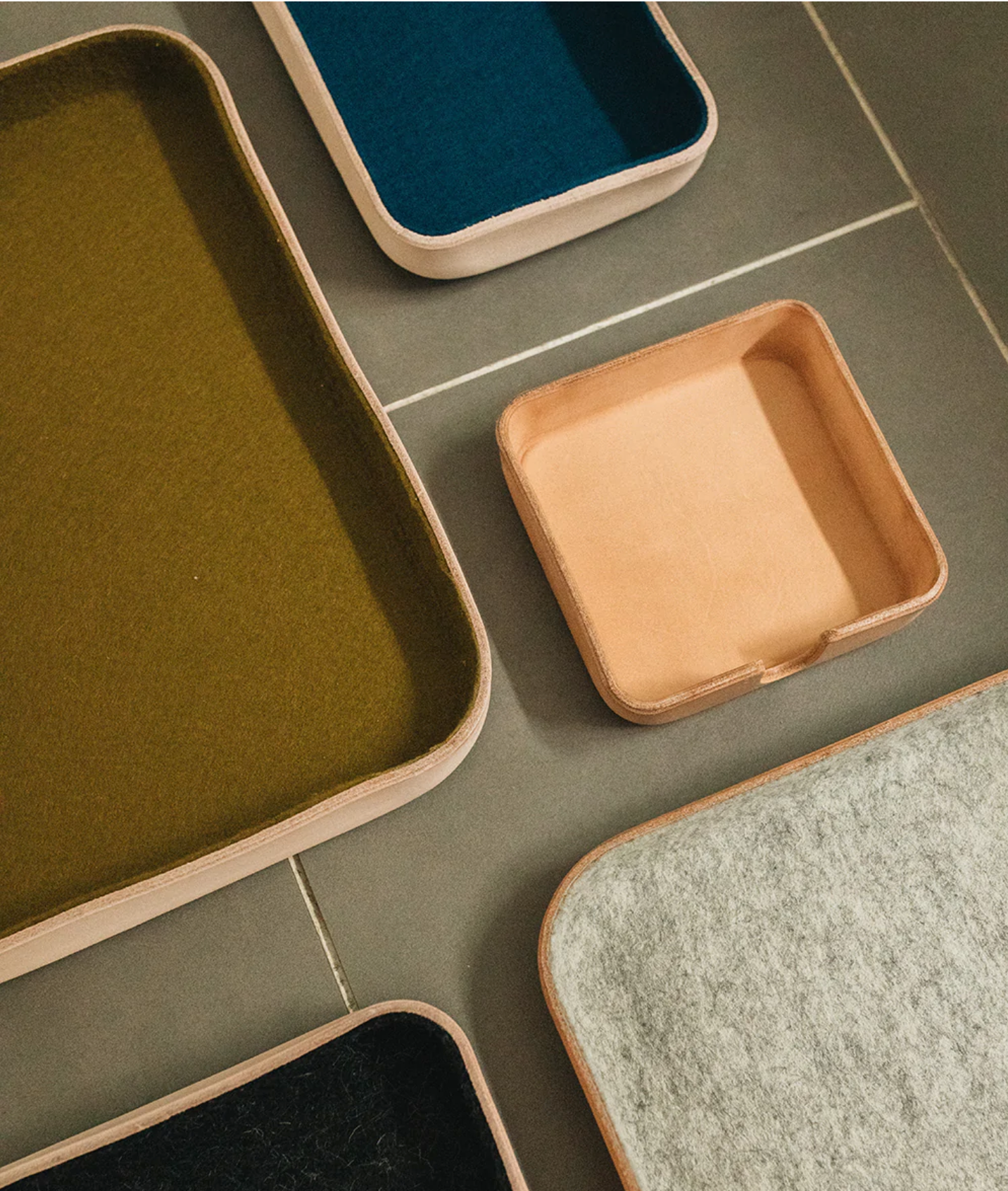 Graf Lantz :: Large Leather/Felt Lined Catchall